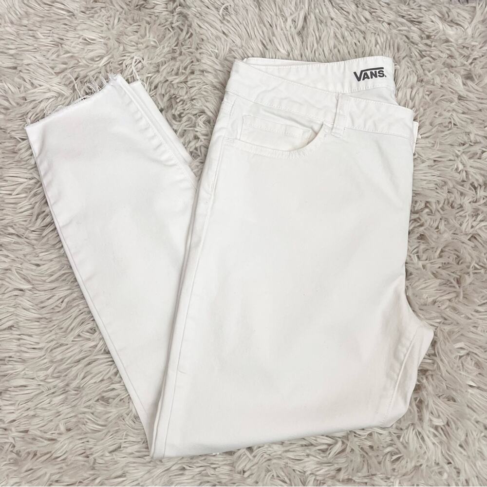 Vans White Distressed Skinny Jeans Raw Hem Size 13/31